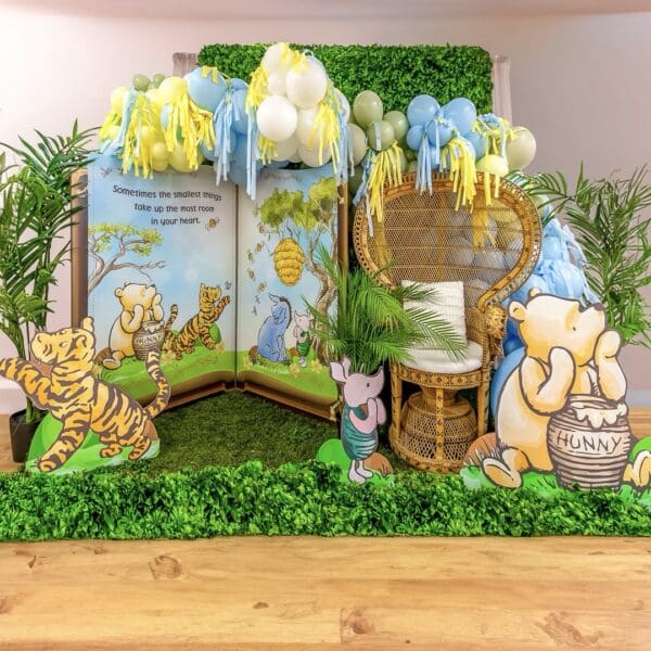 Classic pooh decorations